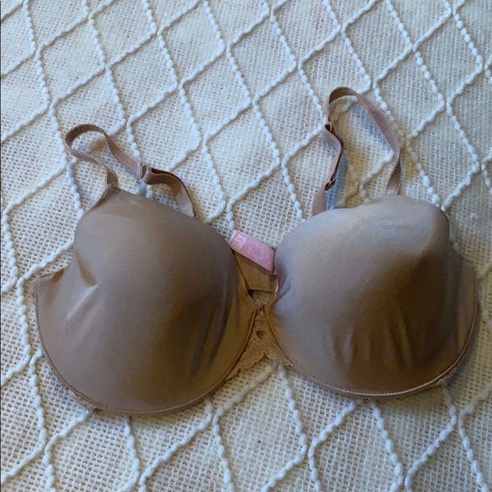 Victoria’s Secret bra